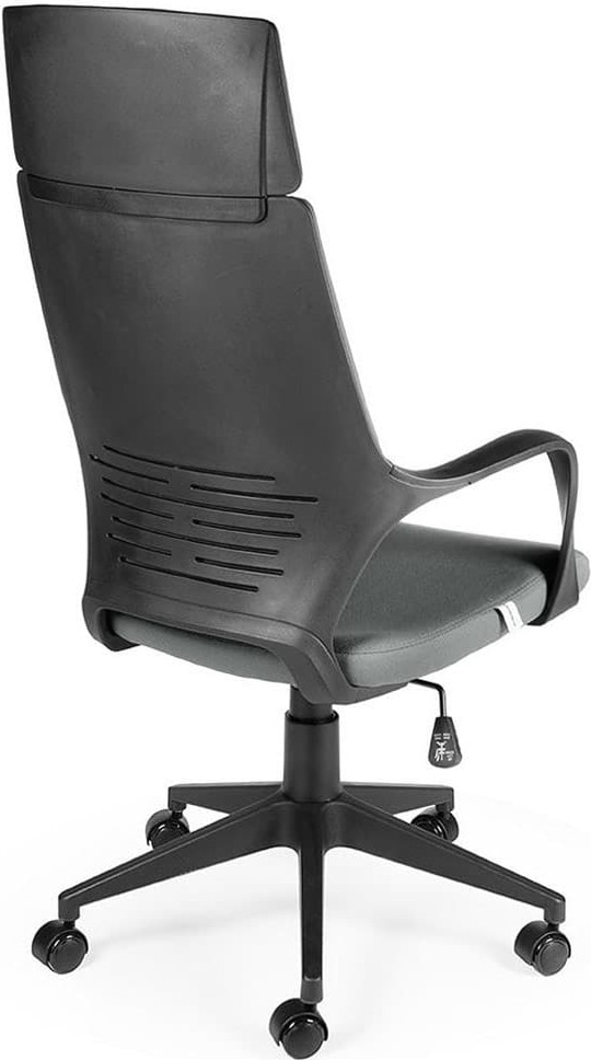 Кресло руководителя IQ black