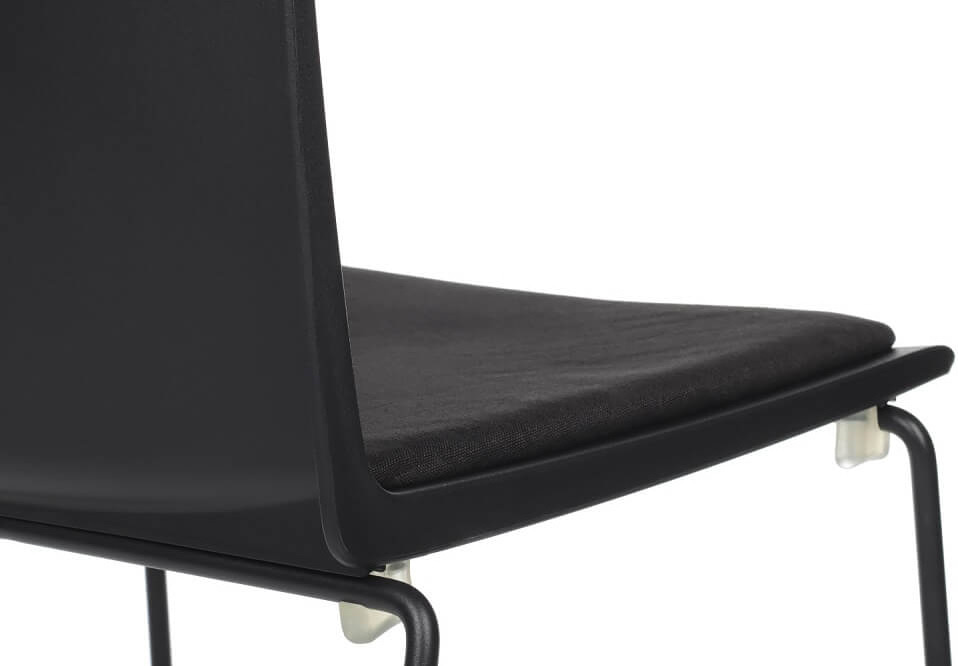 Кресло посетителя RivaChair Simple X-19