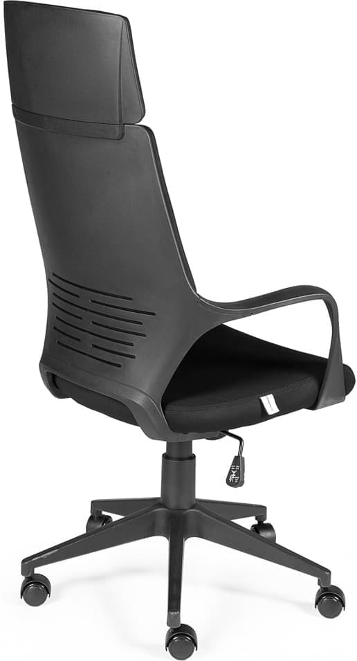 Кресло руководителя IQ black