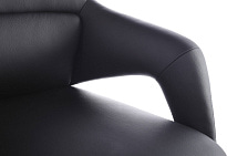 Кресло руководителя RivaChair Aura-M FK005-B